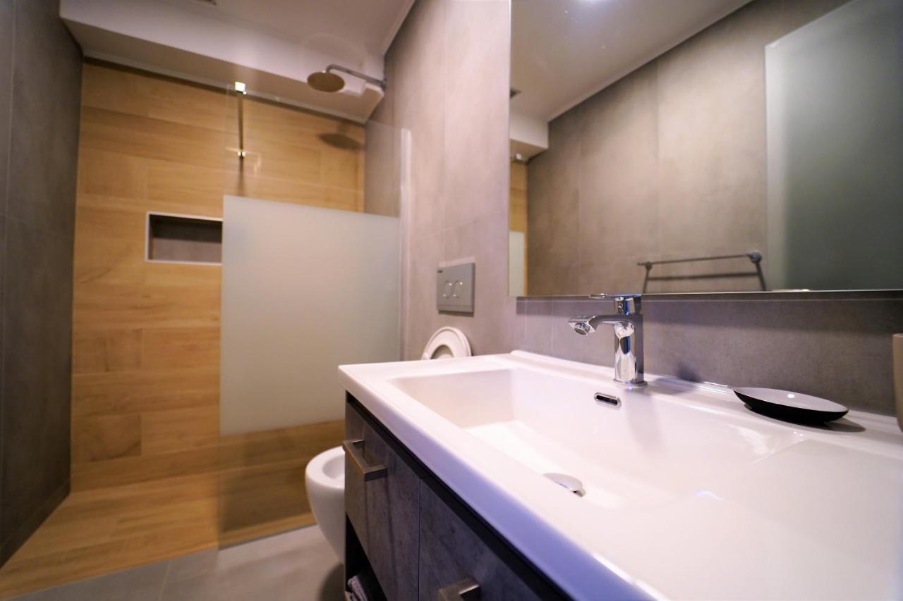 Moonlight Suites Parga Buitenkant foto