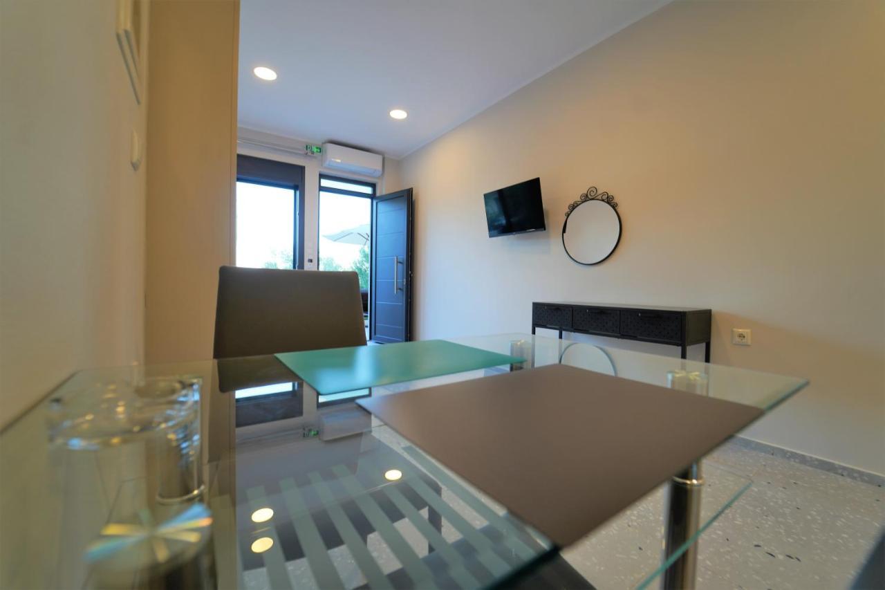 Moonlight Suites Parga Buitenkant foto